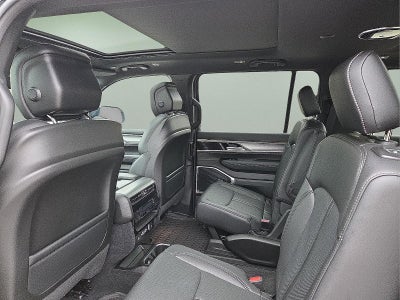 2026 Jeep Grand Wagoneer GRAND WAGONEER UPLAND 4X4