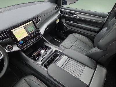 2026 Jeep Grand Wagoneer GRAND WAGONEER UPLAND 4X4