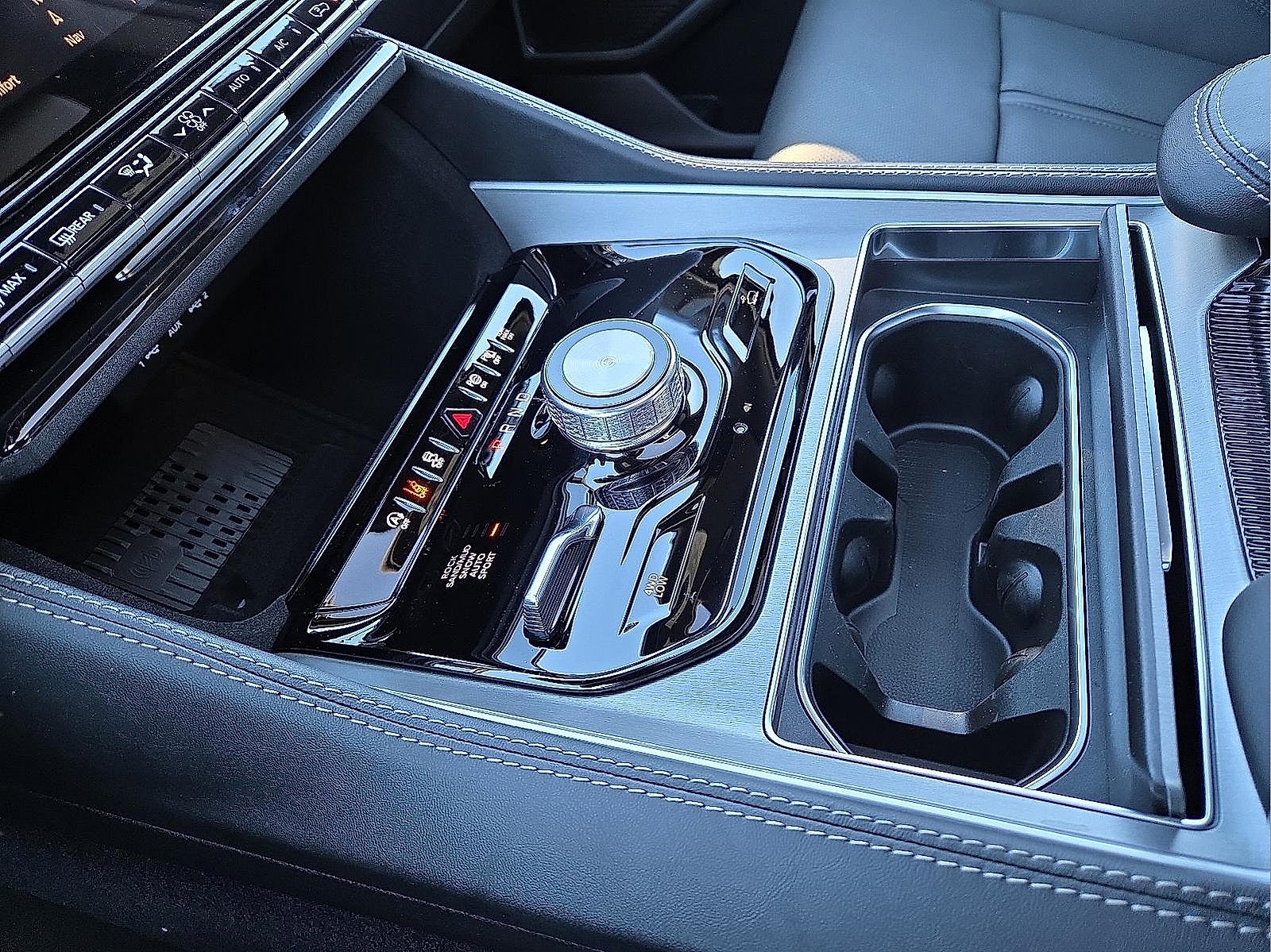 2026 Jeep Grand Wagoneer GRAND WAGONEER 4X4