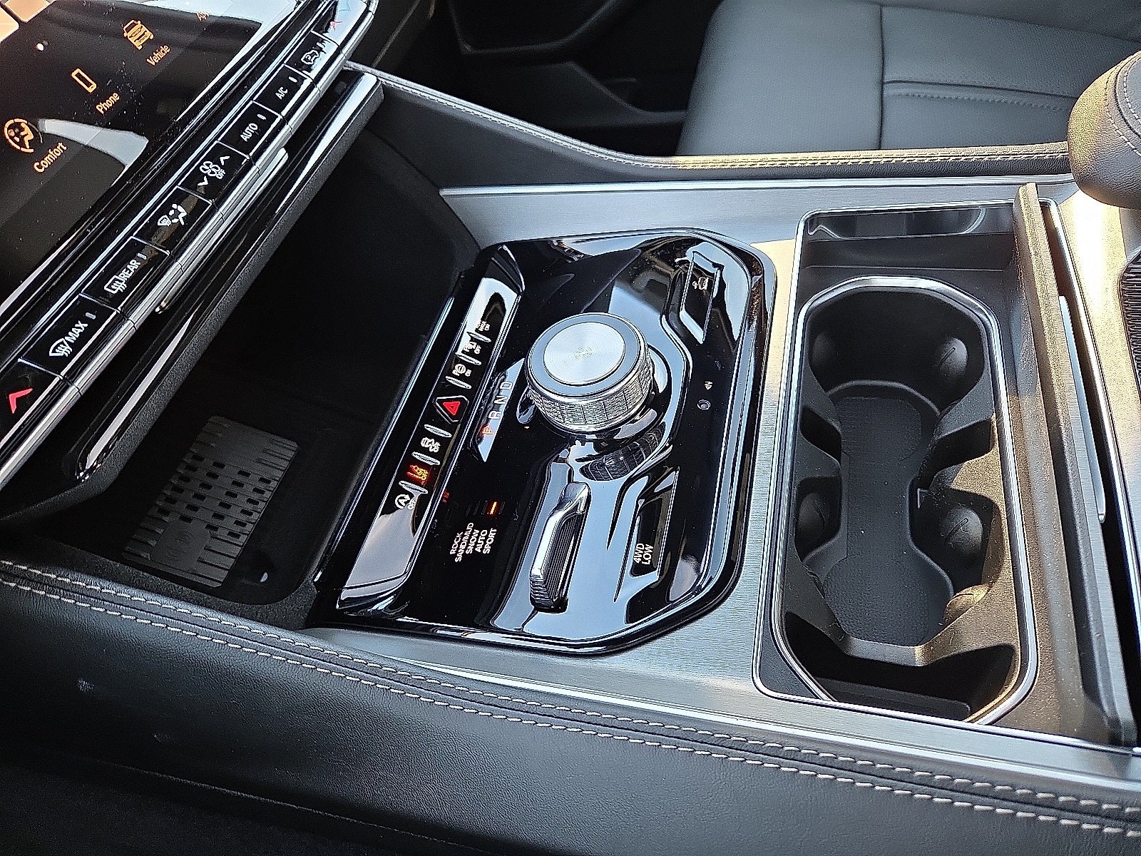 2026 Jeep Grand Wagoneer GRAND WAGONEER 4X4