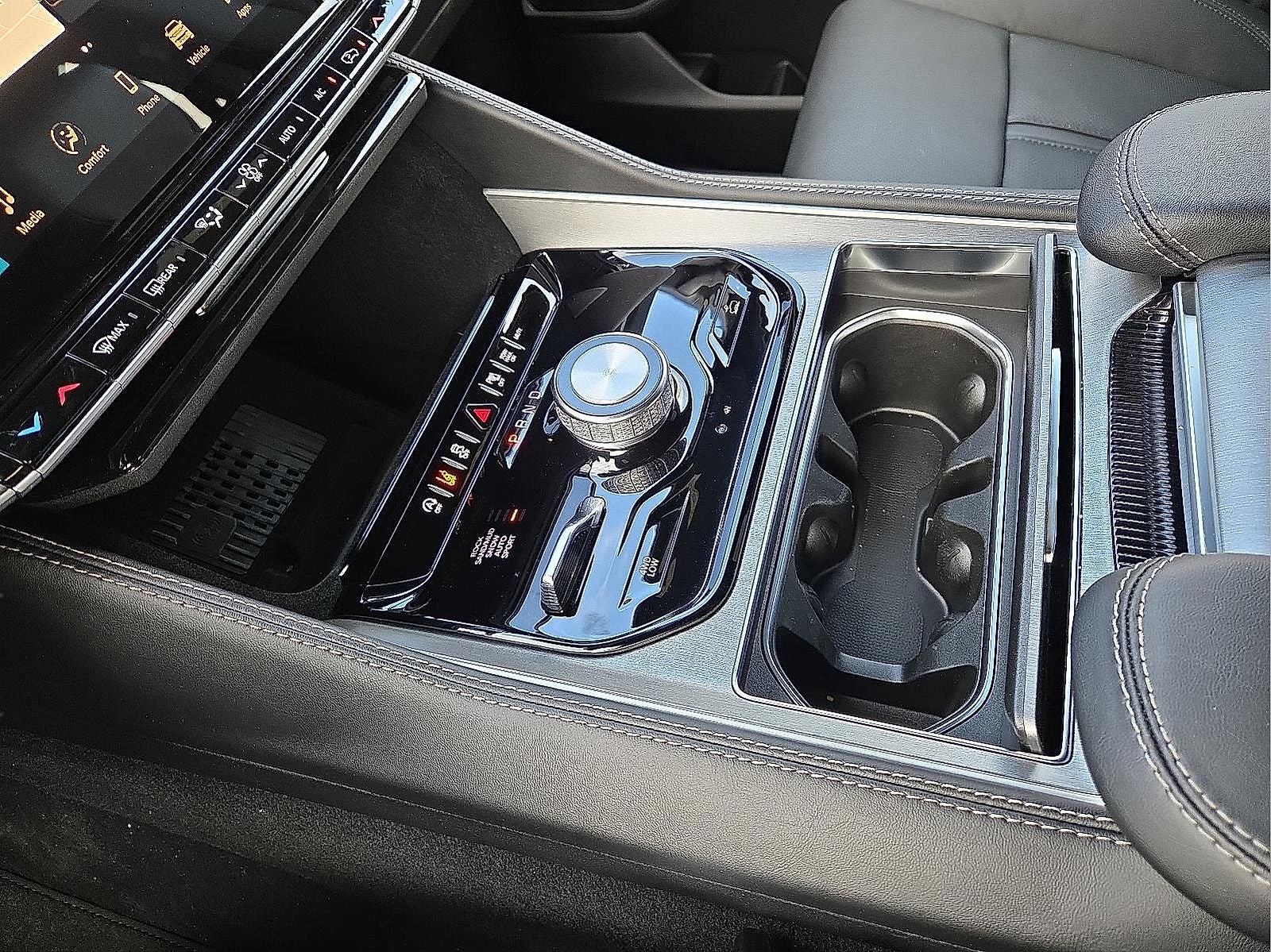 2026 Jeep Grand Wagoneer GRAND WAGONEER 4X4