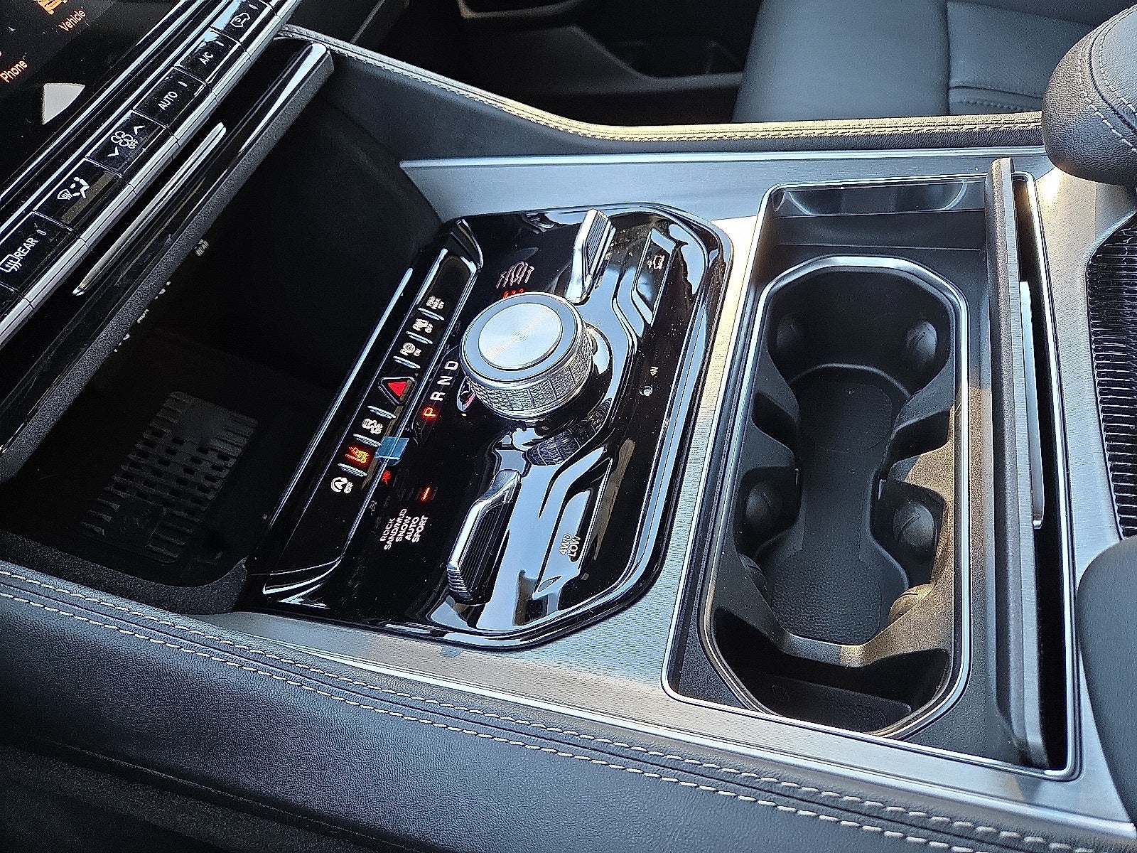 2026 Jeep Grand Wagoneer GRAND WAGONEER LIMITED RESERVE 4X4