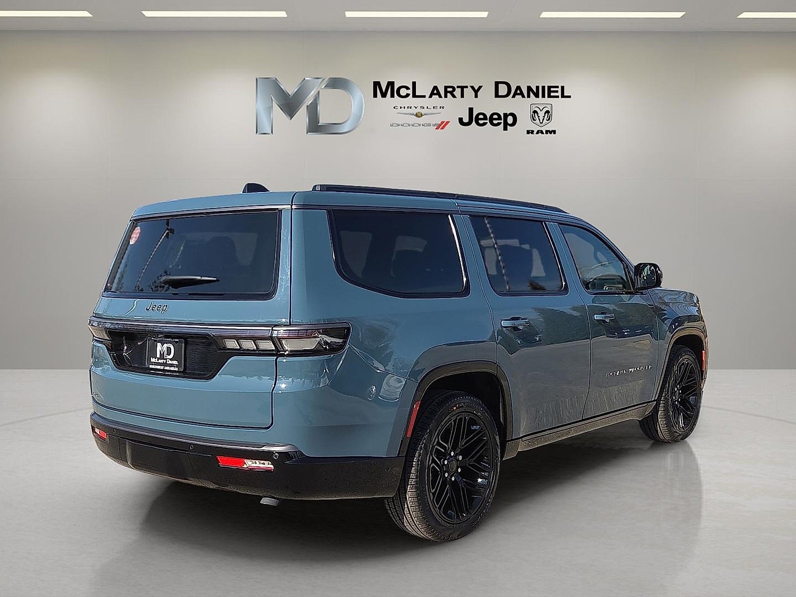 2026 Jeep Grand Wagoneer GRAND WAGONEER LIMITED RESERVE 4X4