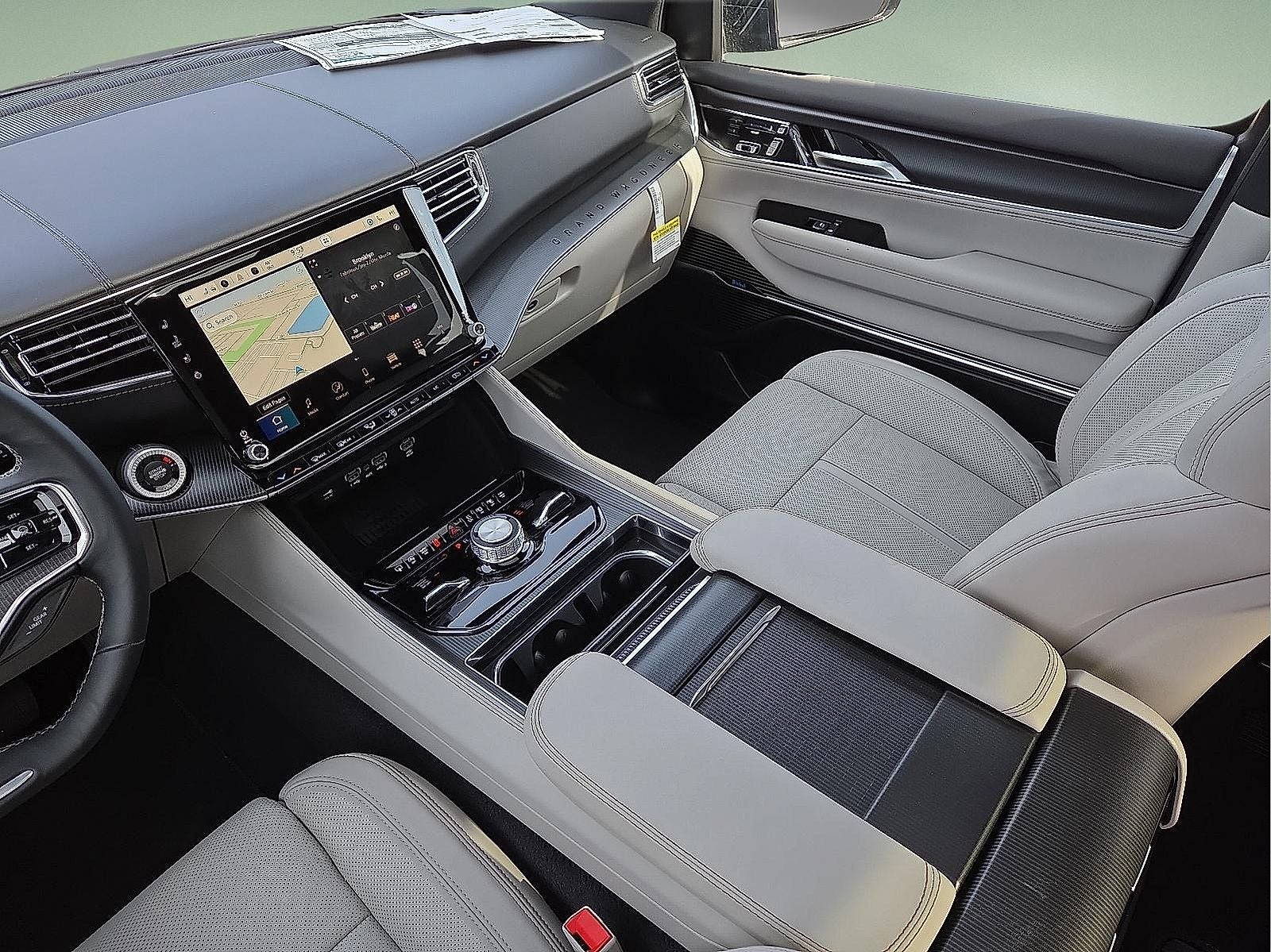 2026 Jeep Grand Wagoneer GRAND WAGONEER SUMMIT OBSIDIAN 4X4