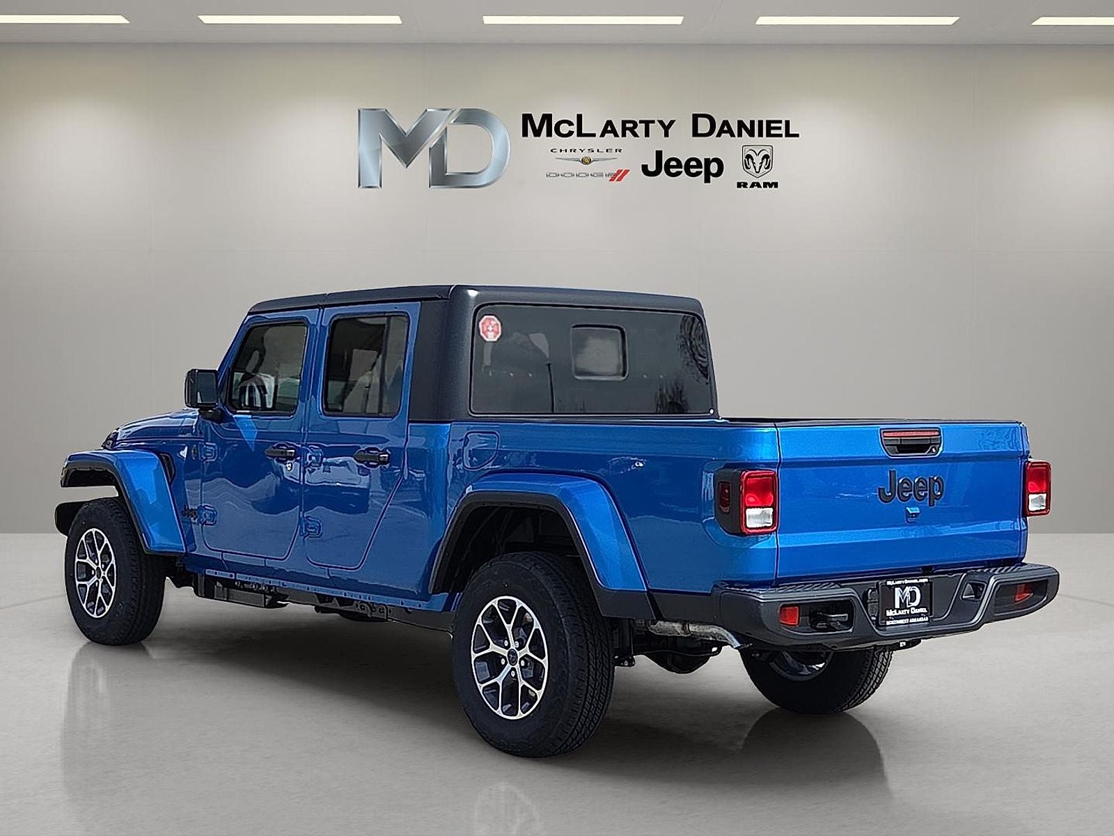 2026 Jeep Gladiator GLADIATOR SPORT S 4X4