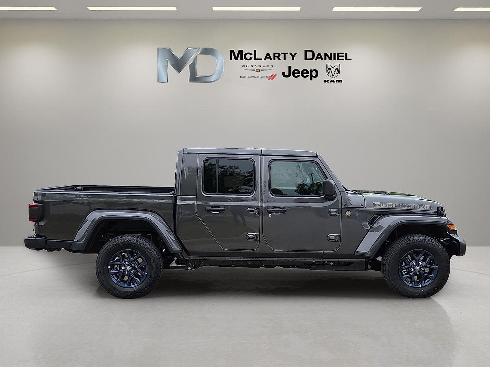 2026 Jeep Gladiator GLADIATOR 85TH ANNIVERSARY EDITION 4X4
