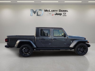 2025 Jeep Gladiator GLADIATOR NIGHTHAWK 4X4
