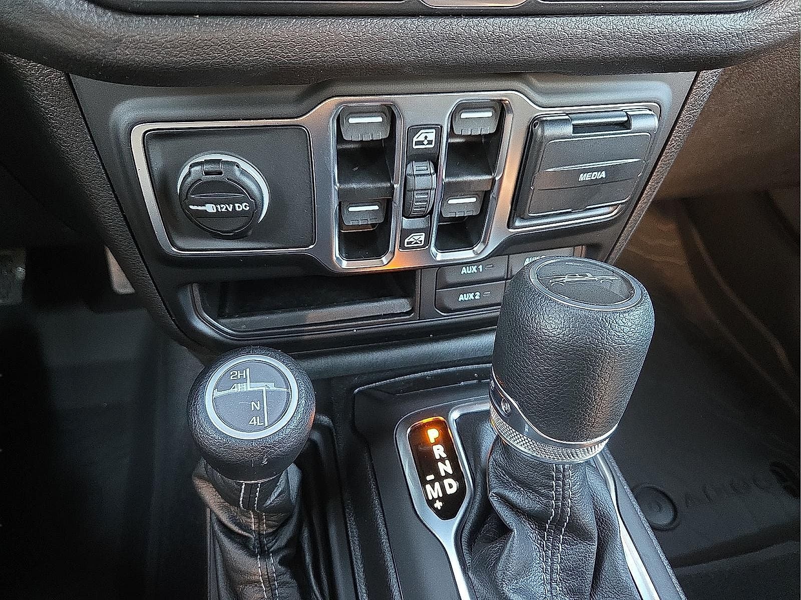 2026 Jeep Gladiator GLADIATOR SPORT 4X4