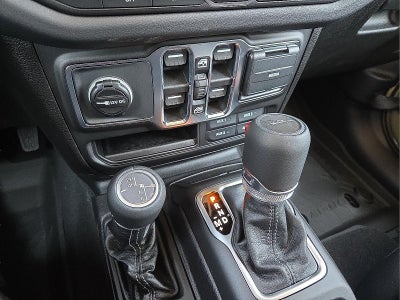2026 Jeep Gladiator GLADIATOR SAHARA 4X4