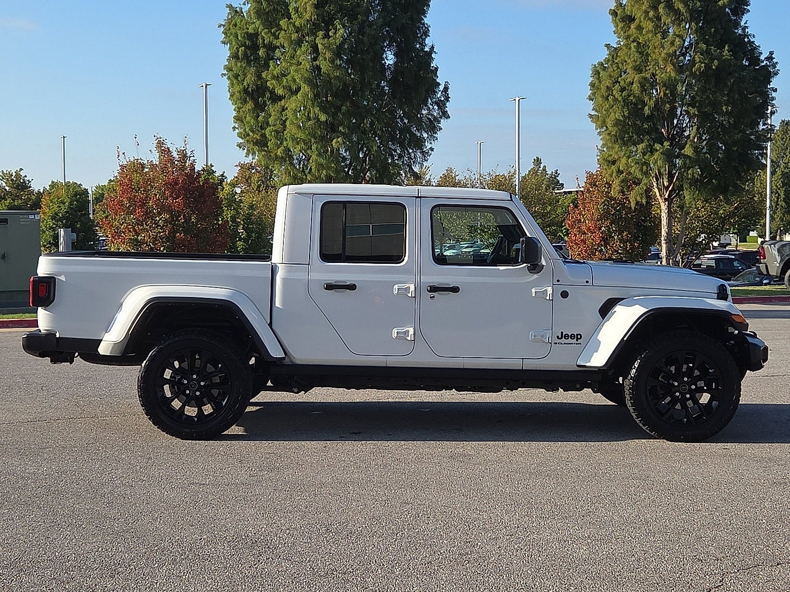 2025 Jeep Gladiator Nighthawk