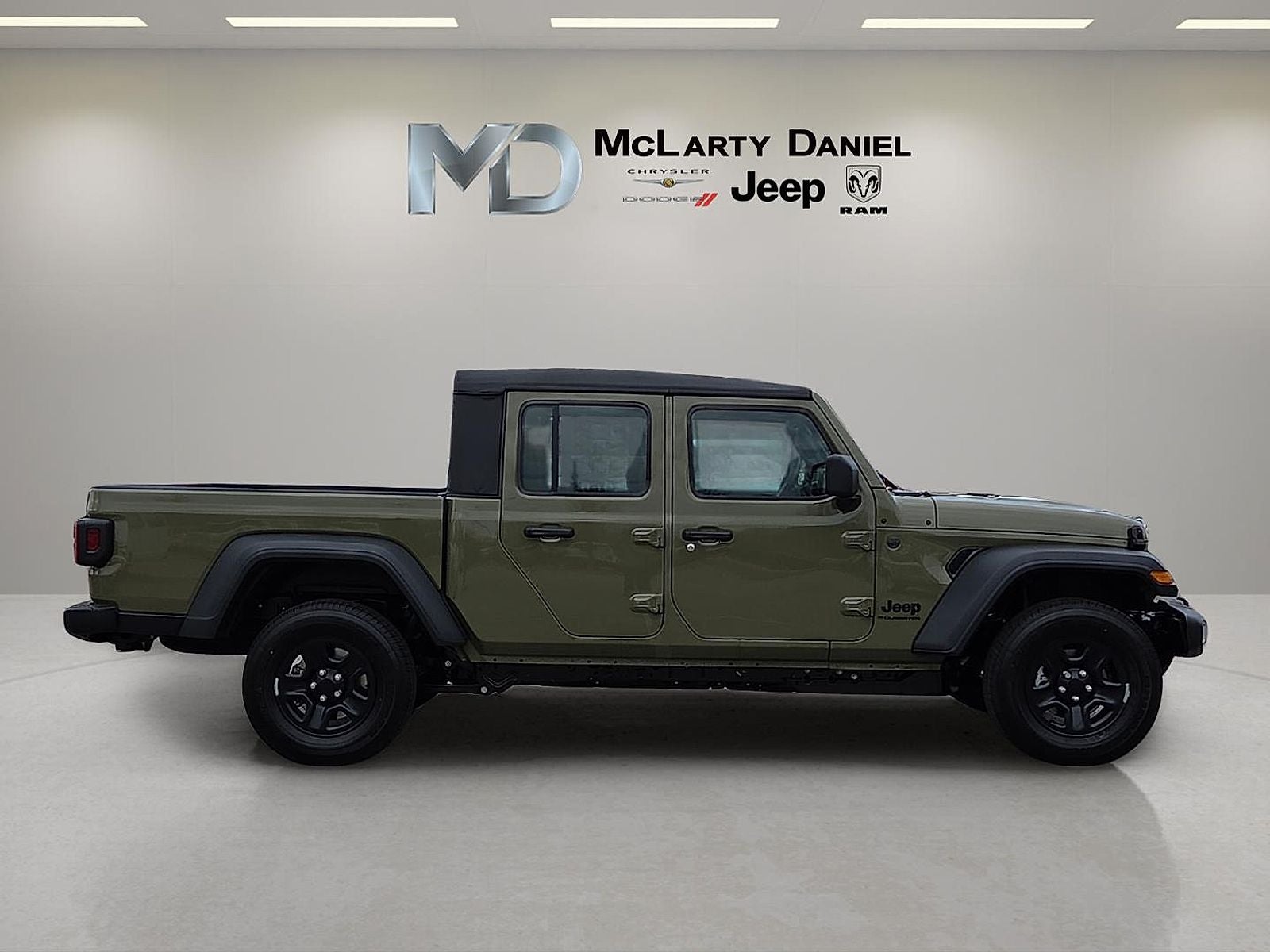 2026 Jeep Gladiator GLADIATOR SPORT 4X4