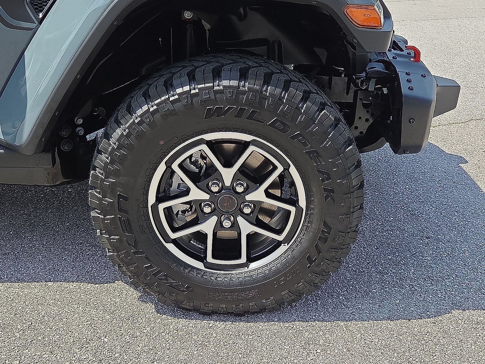 2026 Jeep Gladiator GLADIATOR SHADOW OPS 4X4