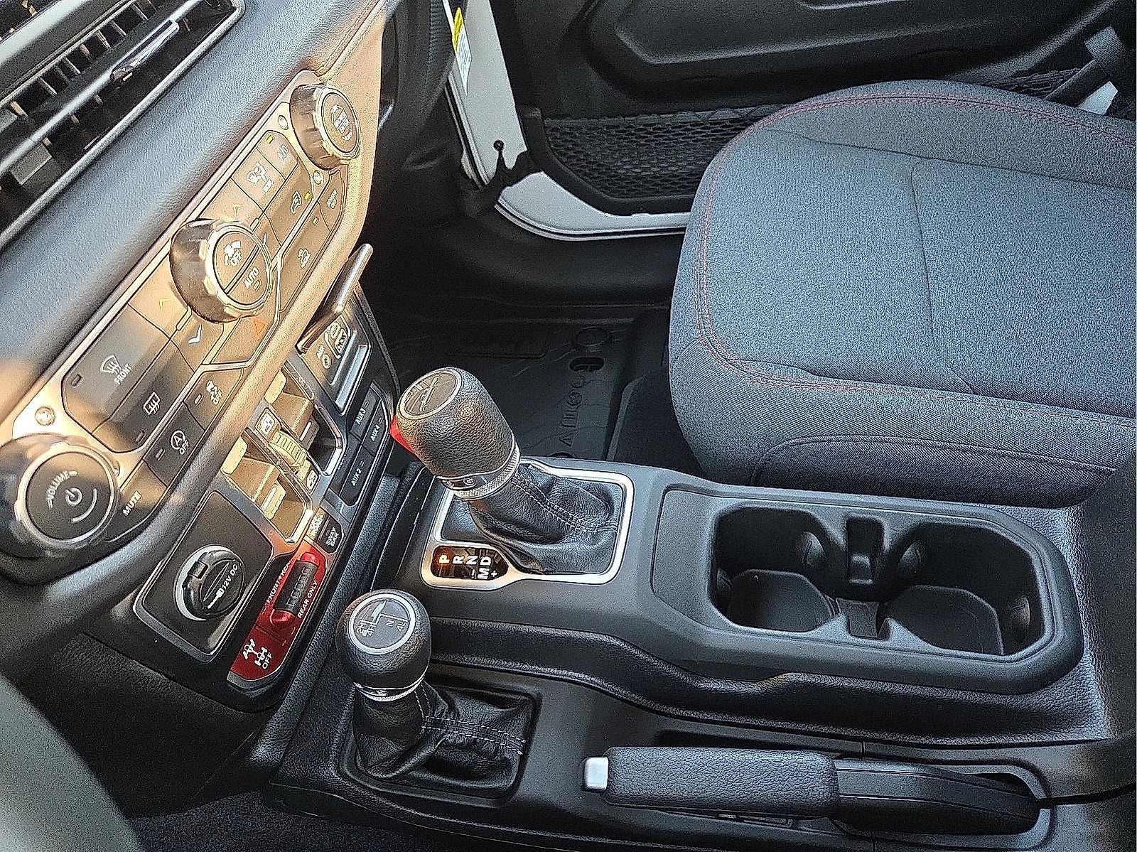 2026 Jeep Gladiator GLADIATOR RUBICON 4X4