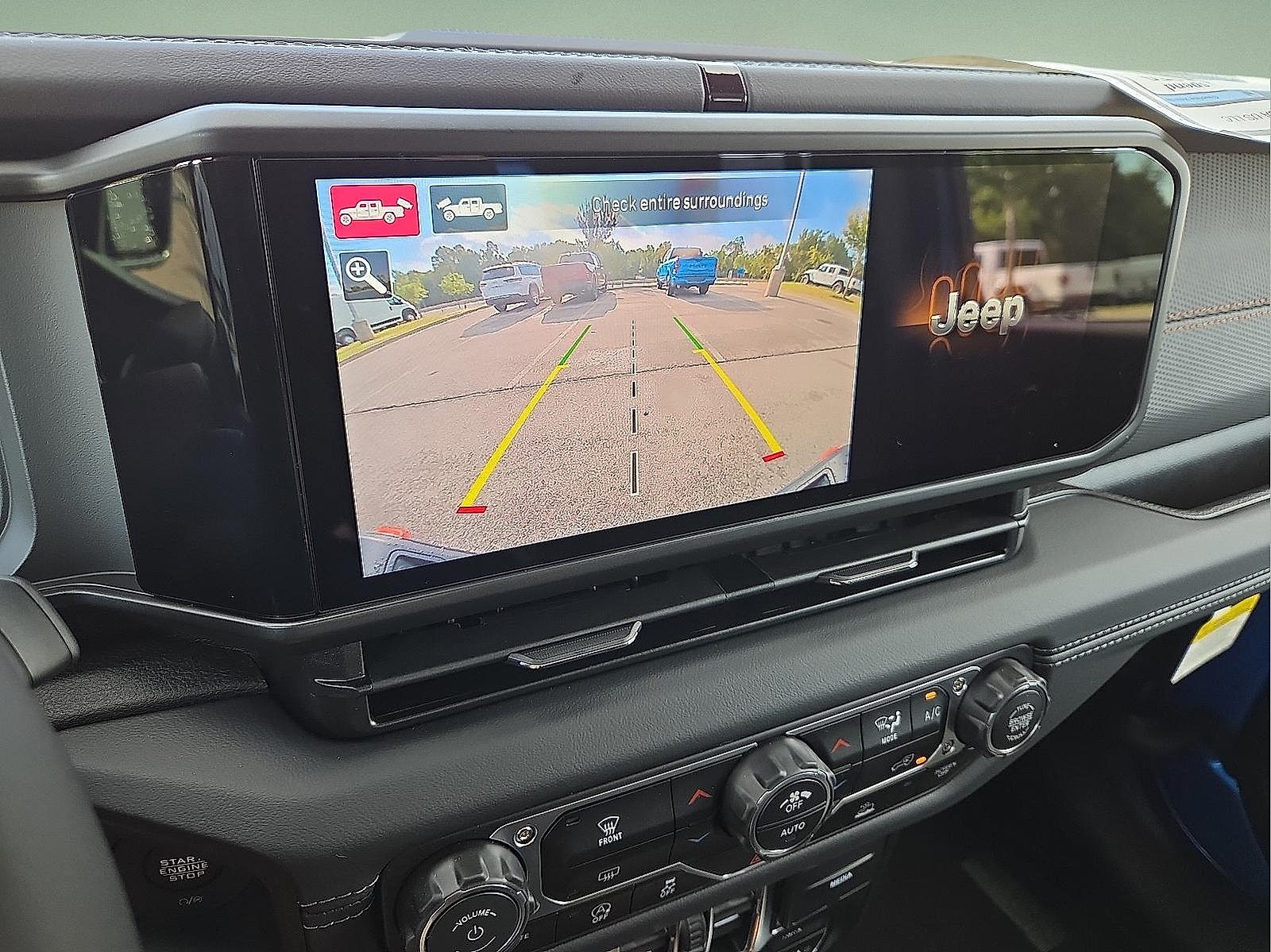 2025 Jeep Gladiator GLADIATOR MOJAVE 4X4