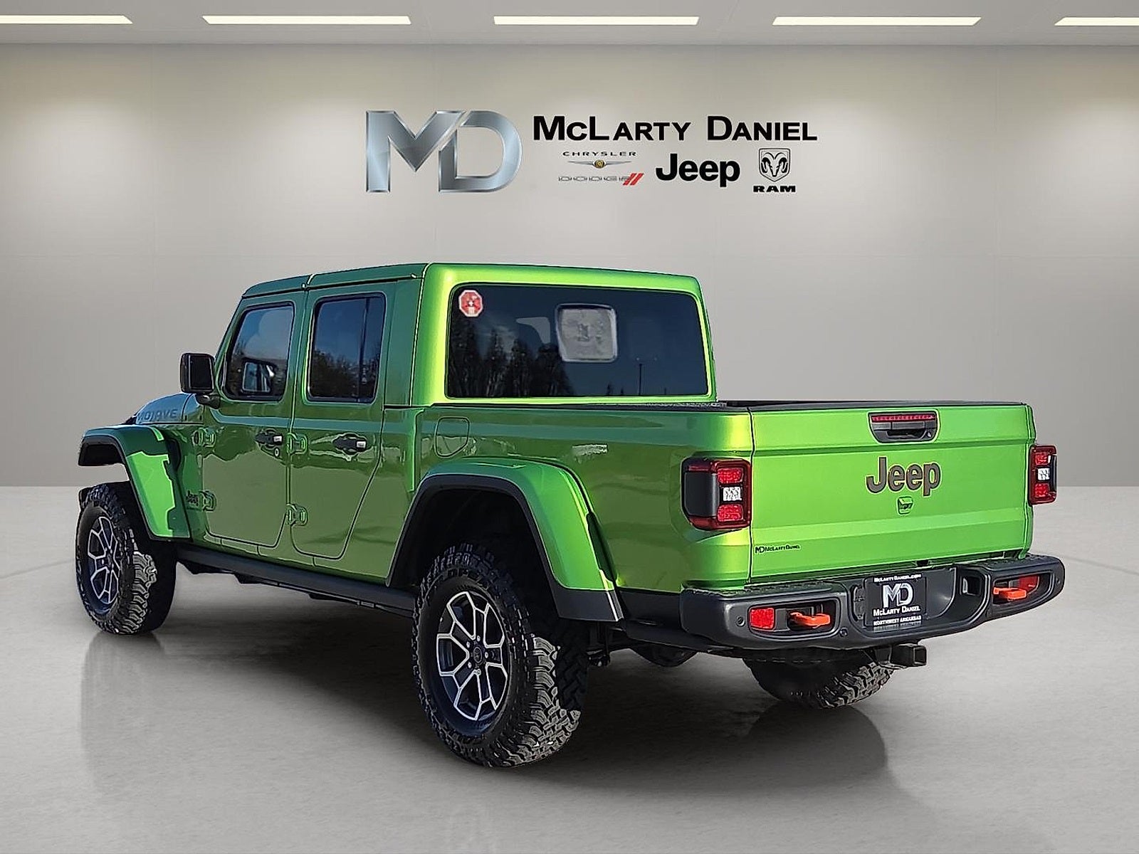2026 Jeep Gladiator GLADIATOR MOJAVE X 4X4