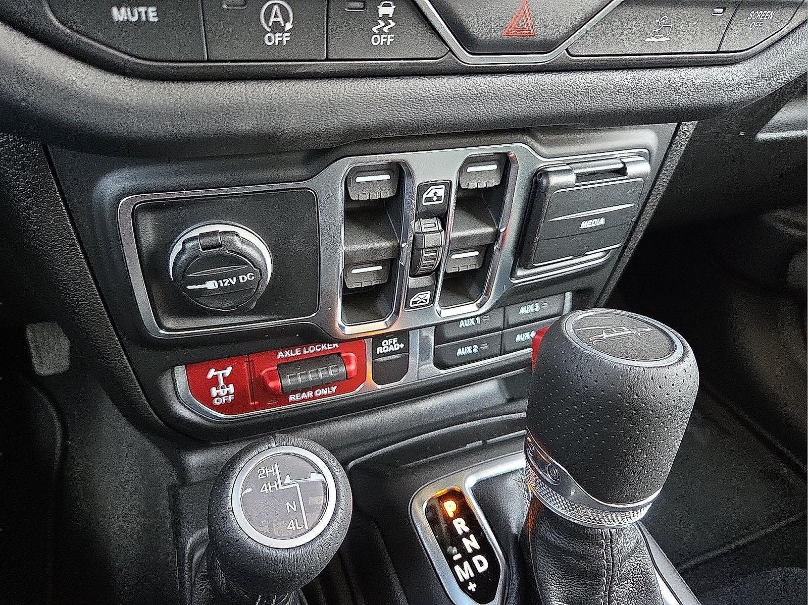 2026 Jeep Gladiator GLADIATOR MOJAVE 4X4