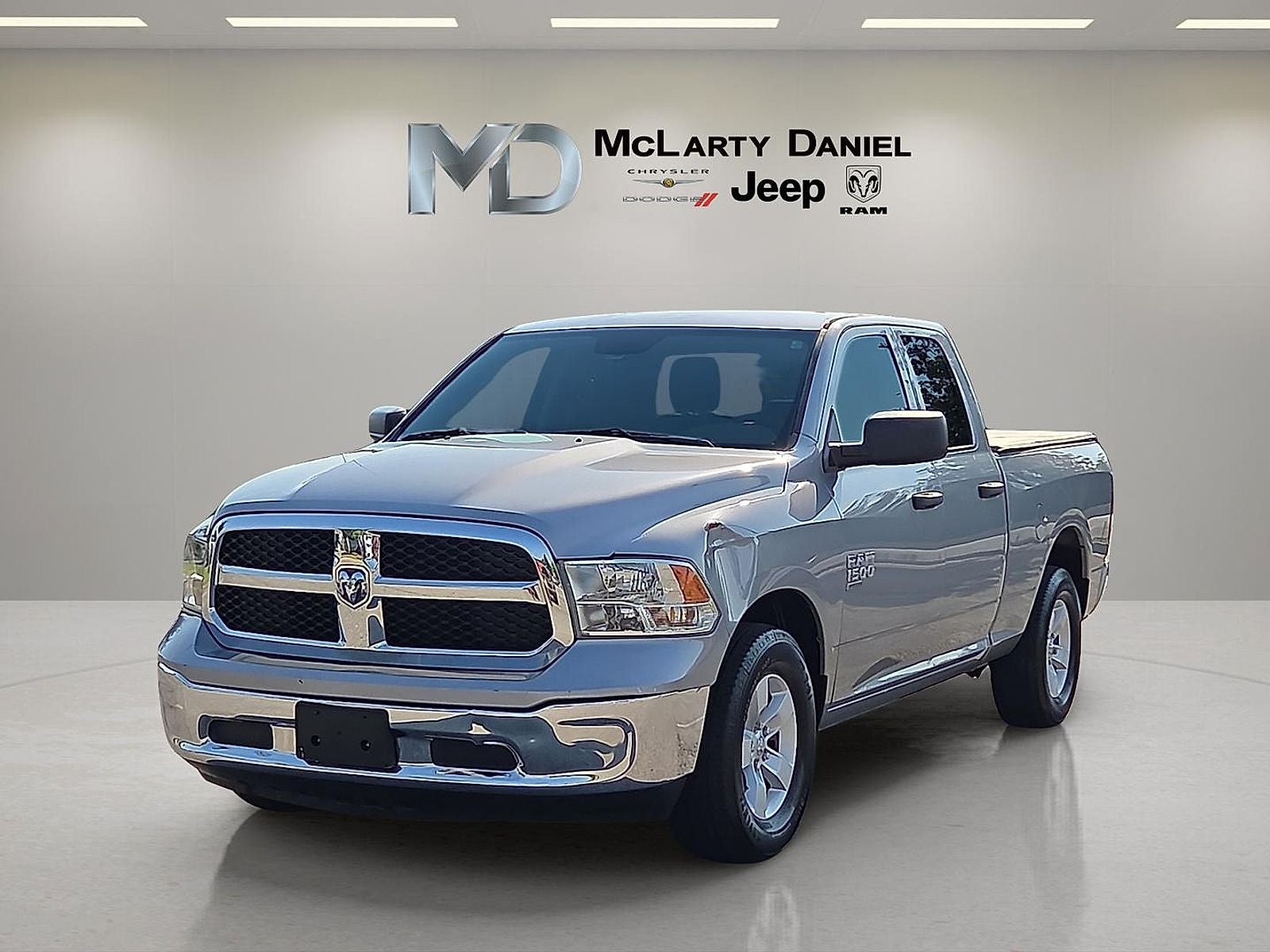 2019 RAM 1500 Classic Tradesman Quad Cab 4x2 6'4' Box