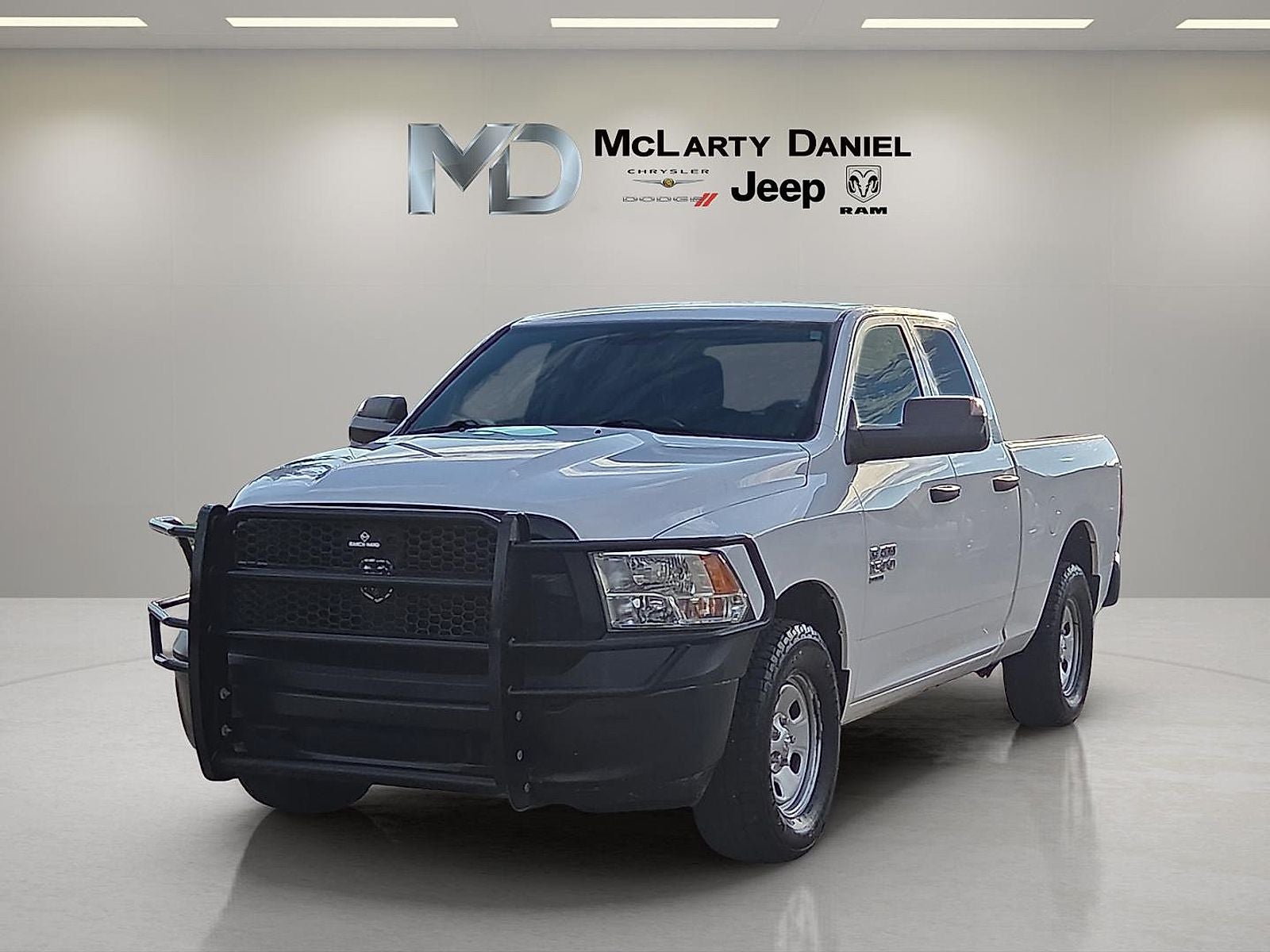 2022 RAM 1500 Classic Tradesman Quad Cab 4x4 6'4' Box