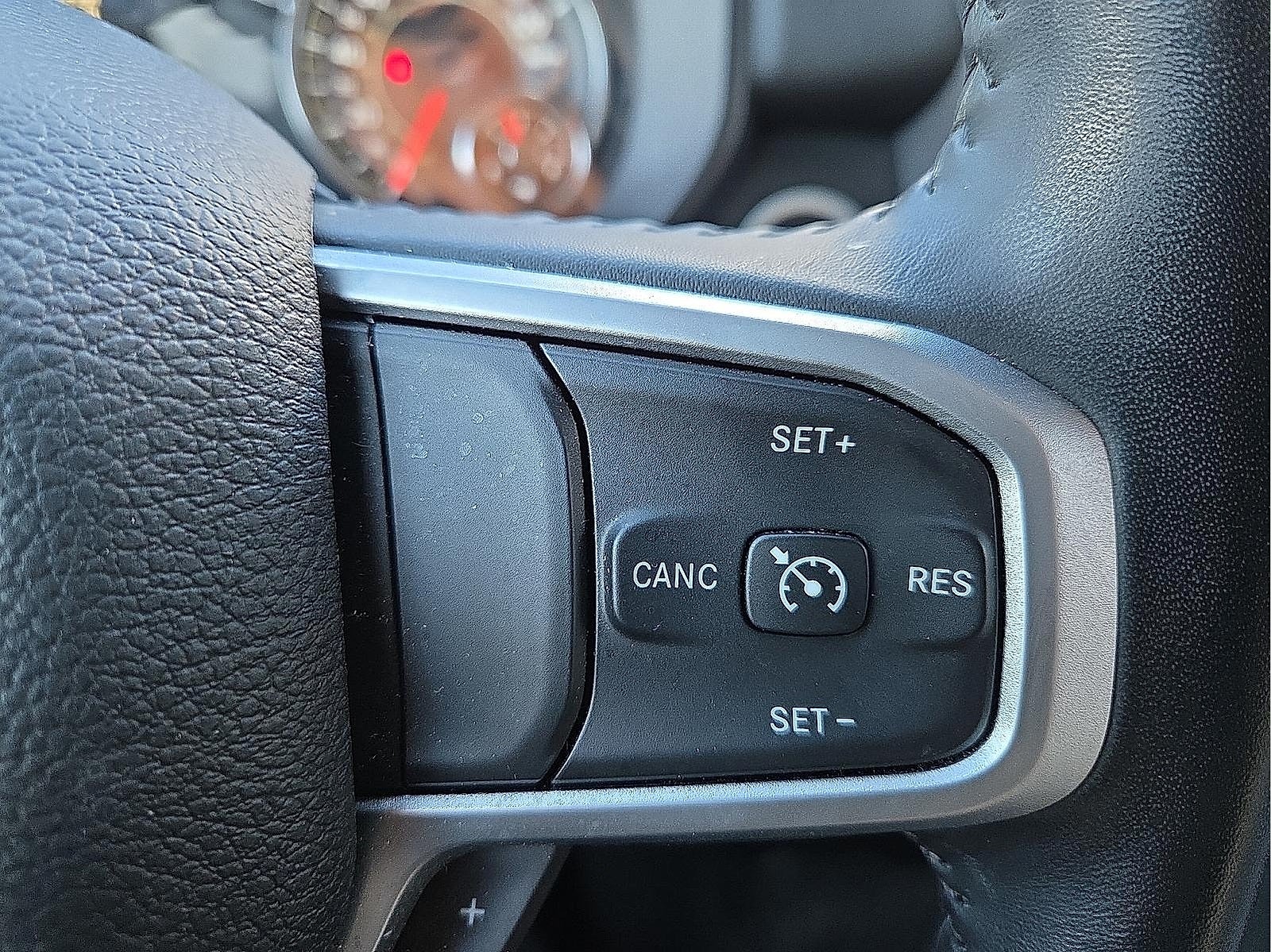 2023 RAM 1500 Big Horn Crew Cab 4x2 5'7' Box