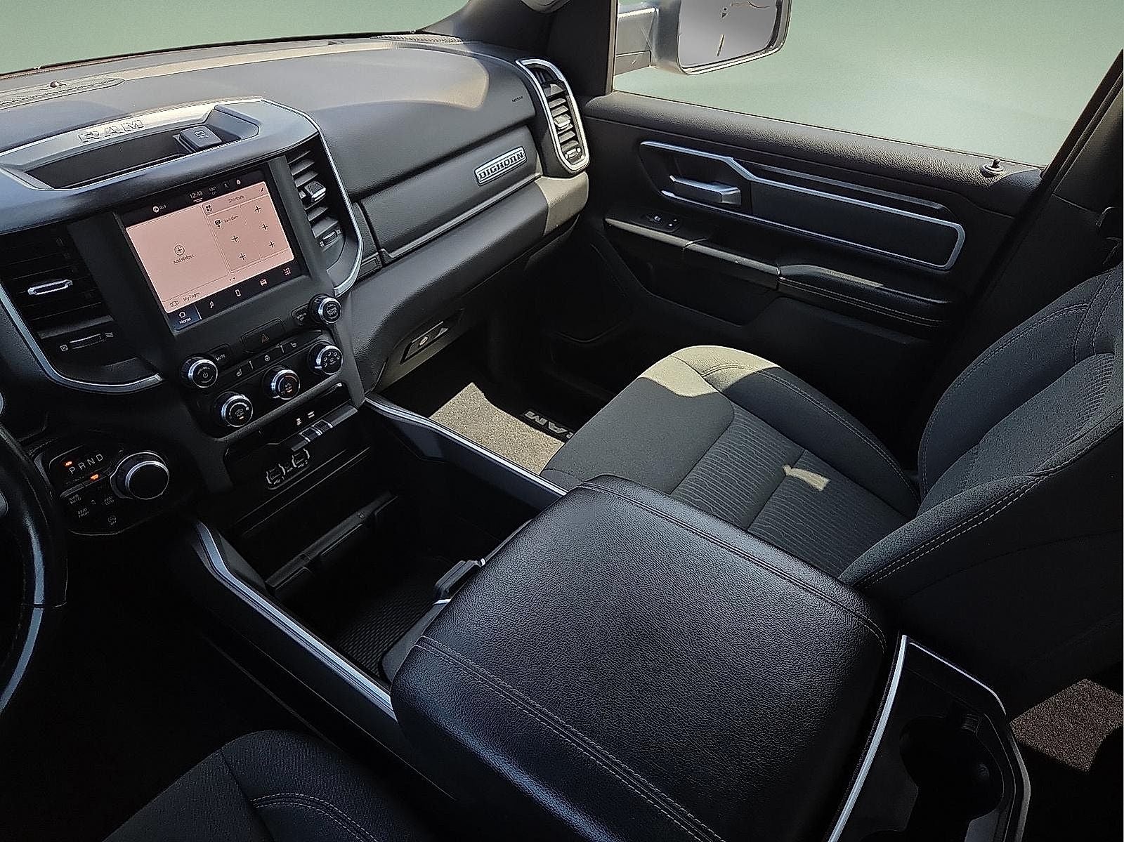 2023 RAM 1500 Big Horn Crew Cab 4x4 5'7' Box