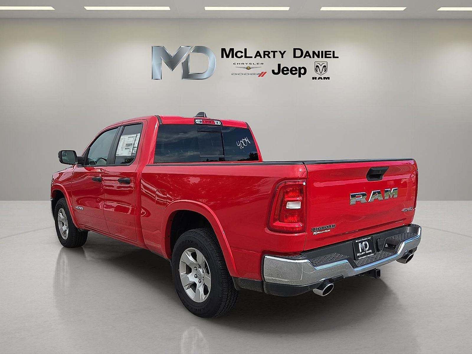 2025 RAM 1500 Big Horn Crew Cab 4x4 6'4' Box