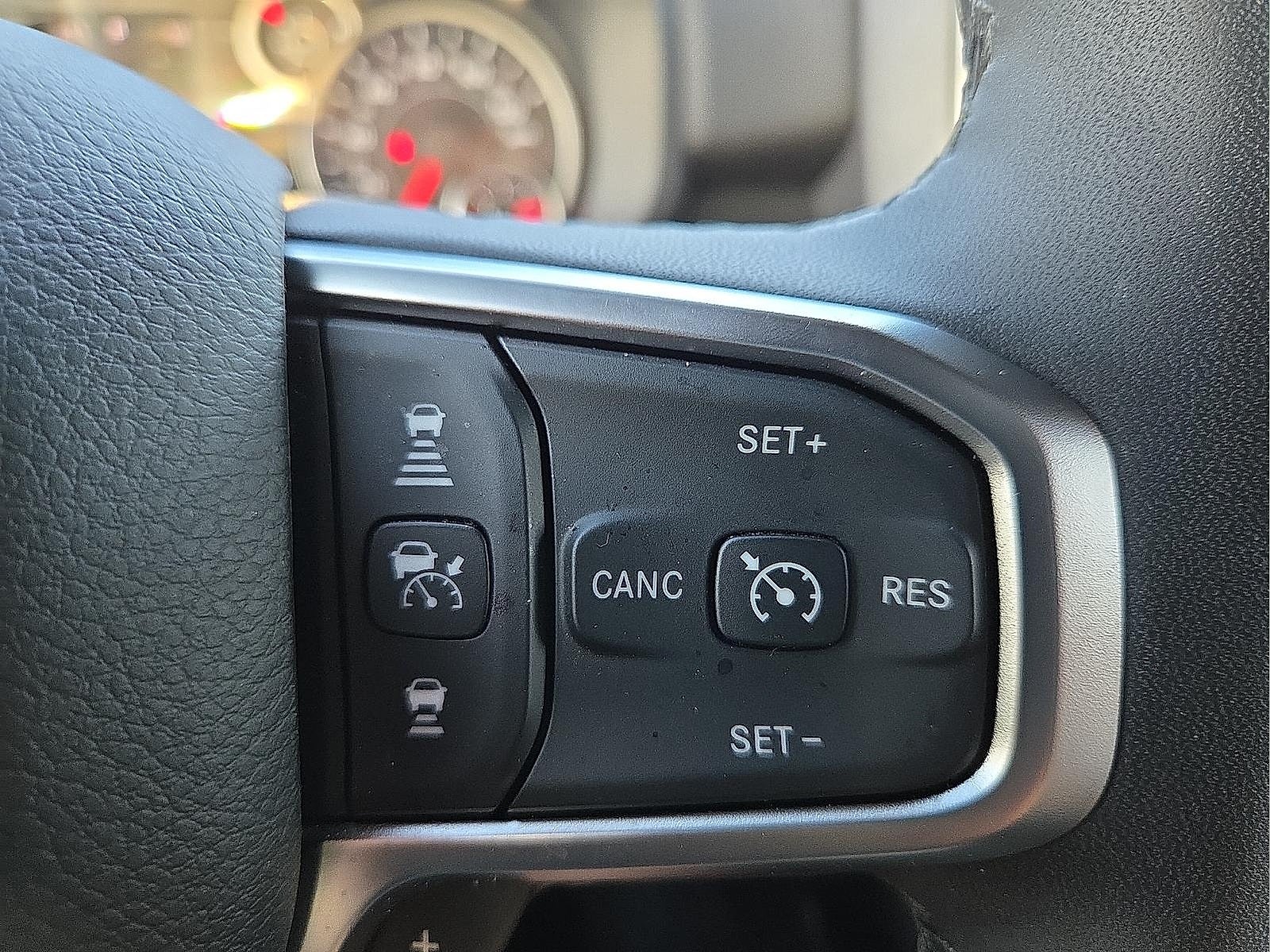 2025 RAM Ram 1500 RAM 1500 BIG HORN CREW CAB 4X4 5'7' BOX