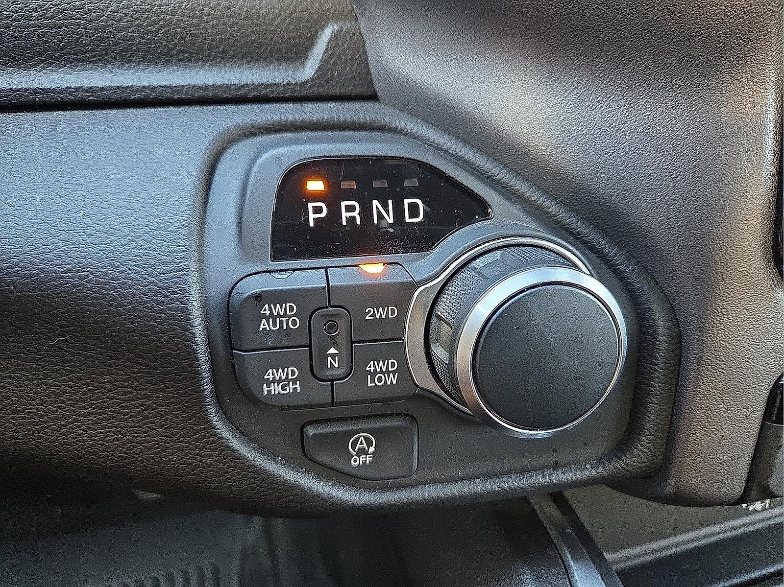 2025 RAM Ram 1500 RAM 1500 BIG HORN CREW CAB 4X4 5'7' BOX