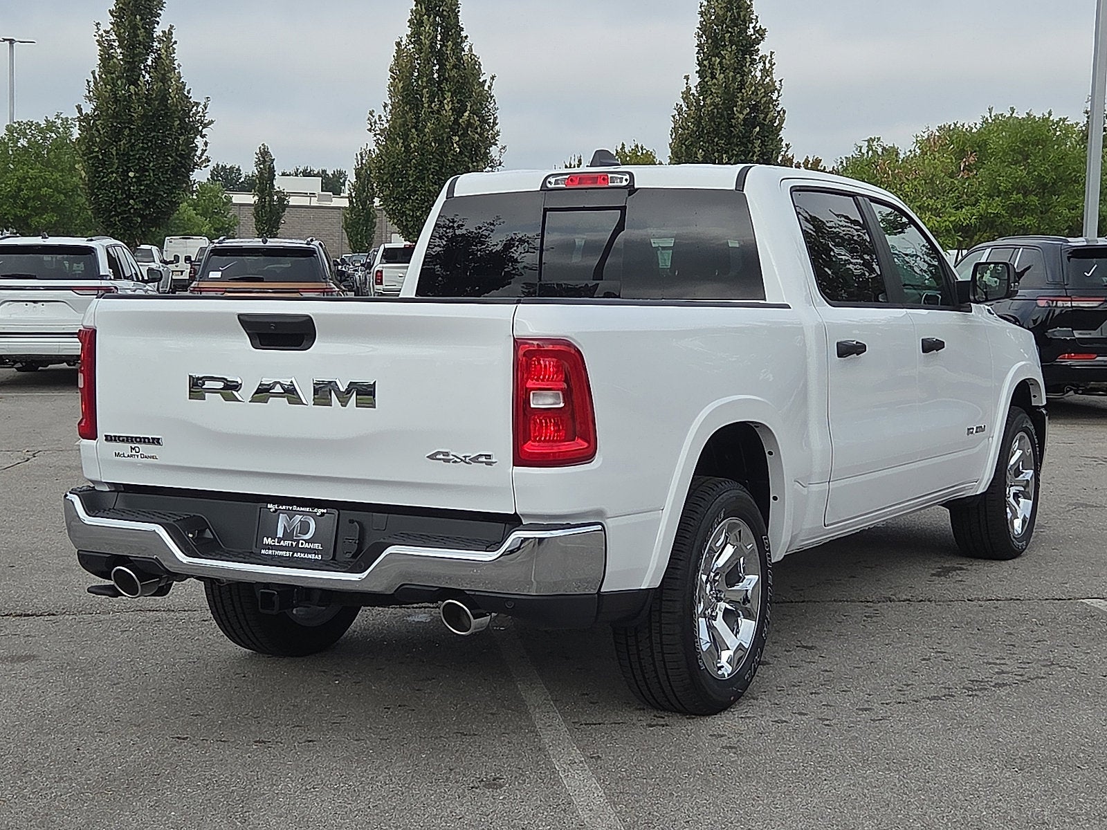 2027 RAM Ram 1500 RAM 1500 BIG HORN CREW CAB 4X4 5'7' BOX