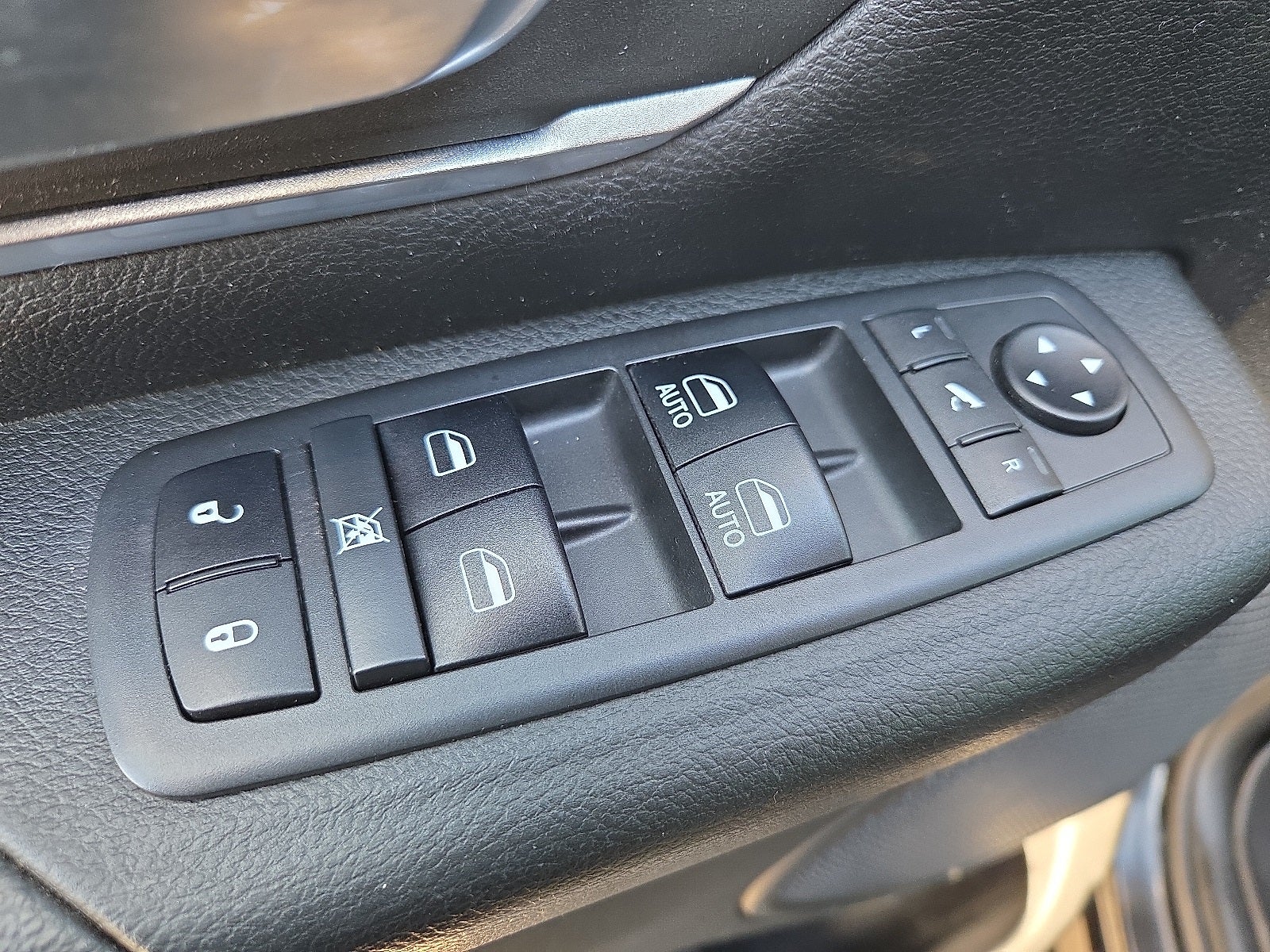 2019 RAM 1500 Big Horn/Lone Star Crew Cab 4x4 5'7' Box