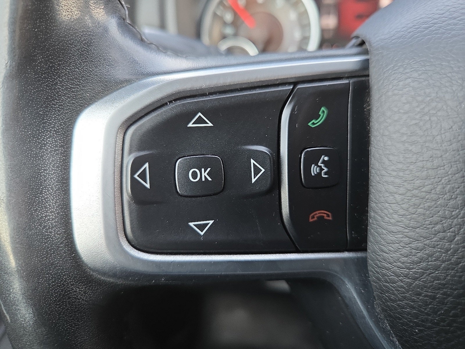 2019 RAM 1500 Big Horn/Lone Star Crew Cab 4x4 5'7' Box