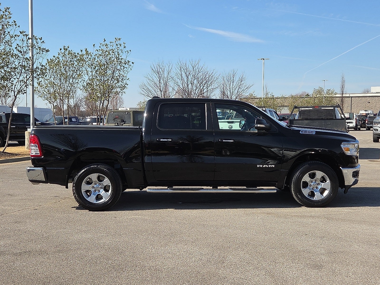 2019 RAM 1500 Big Horn/Lone Star Crew Cab 4x4 5'7' Box