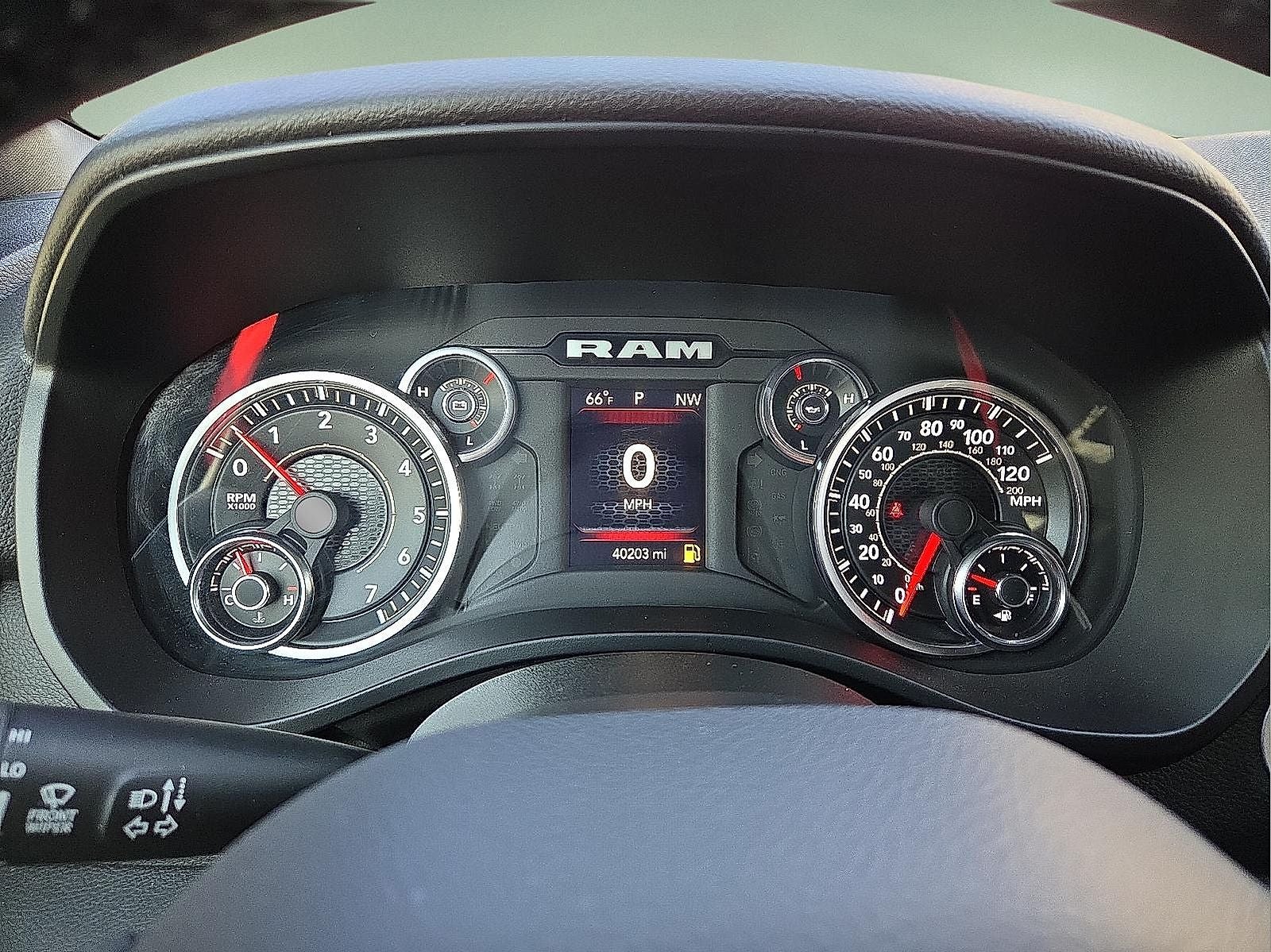 2023 RAM 1500 Big Horn Crew Cab 4x4 5'7' Box