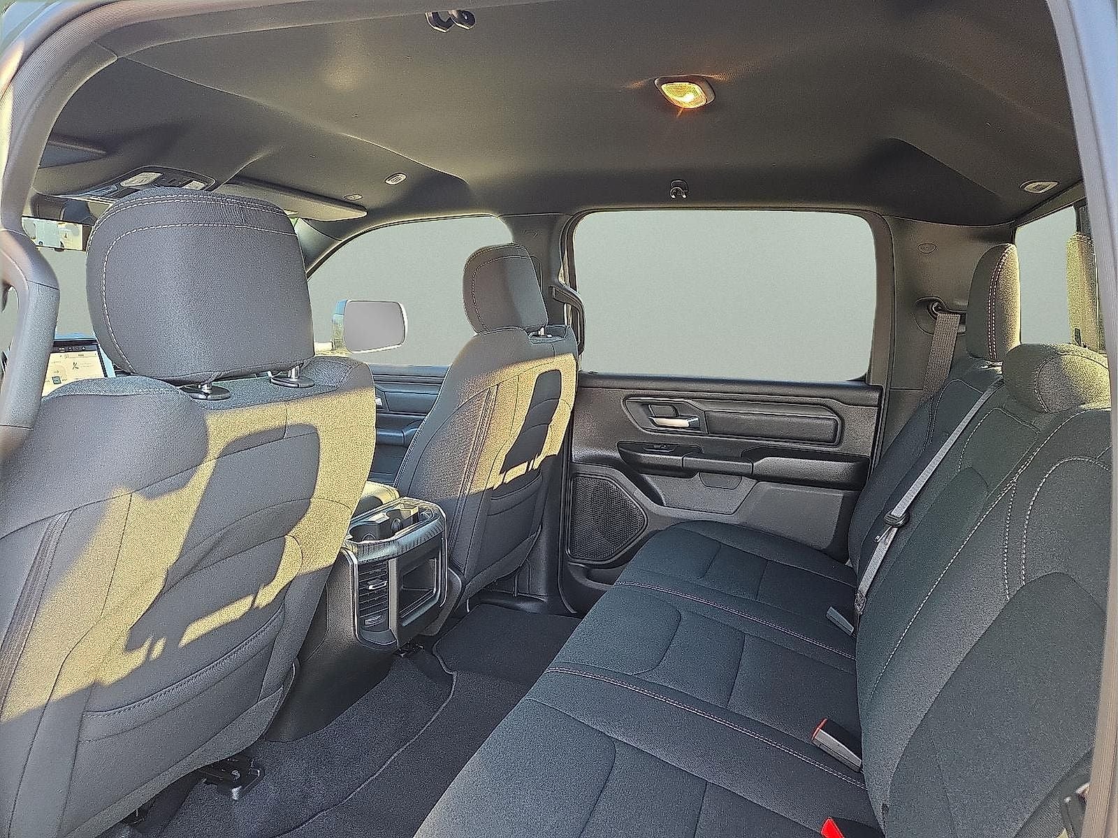 2026 RAM Ram 1500 RAM 1500 EXPRESS CREW CAB 4X4 5'7' BOX