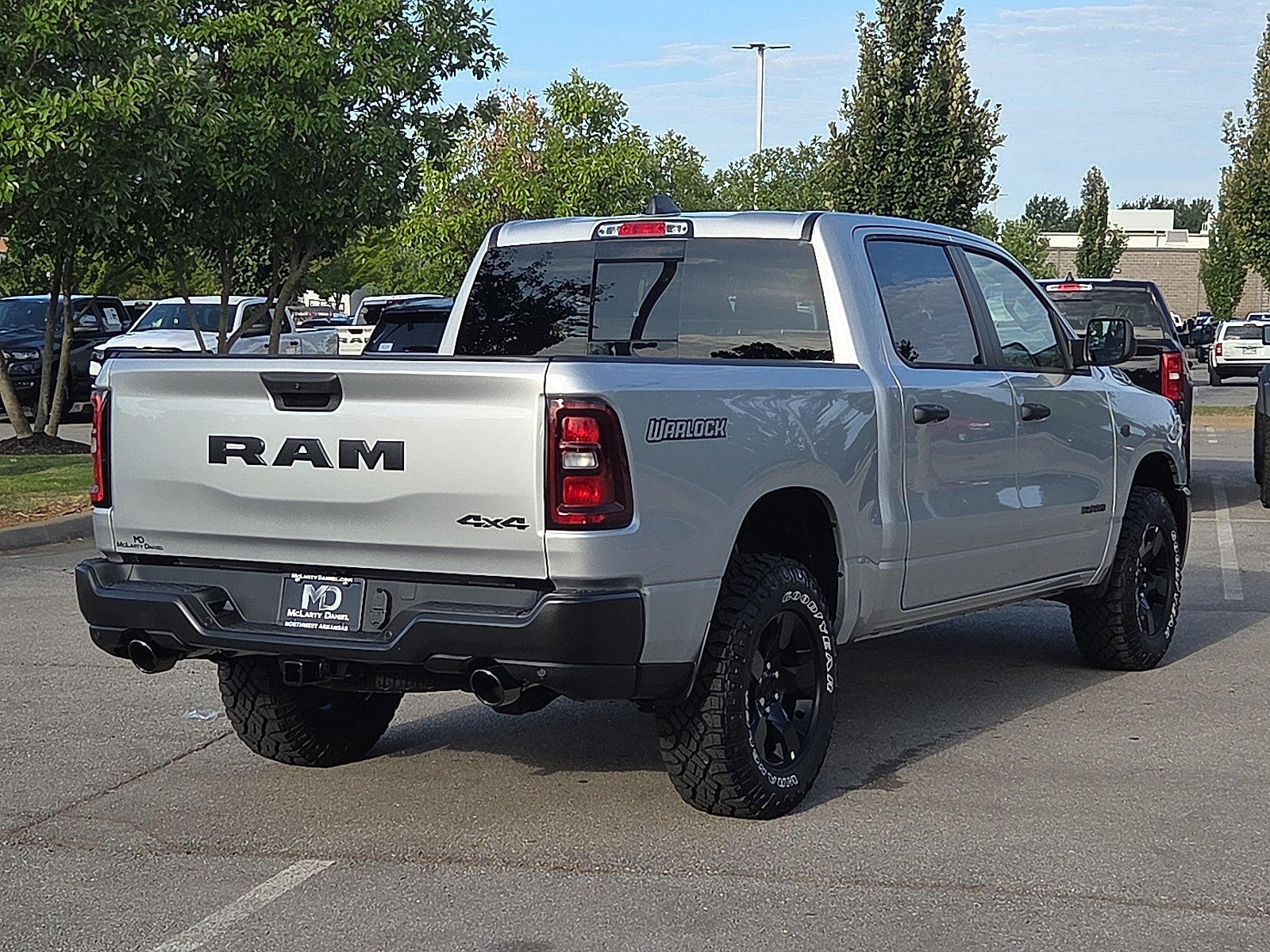 2027 RAM Ram 1500 RAM 1500 WARLOCK CREW CAB 4X4 5'7' BOX