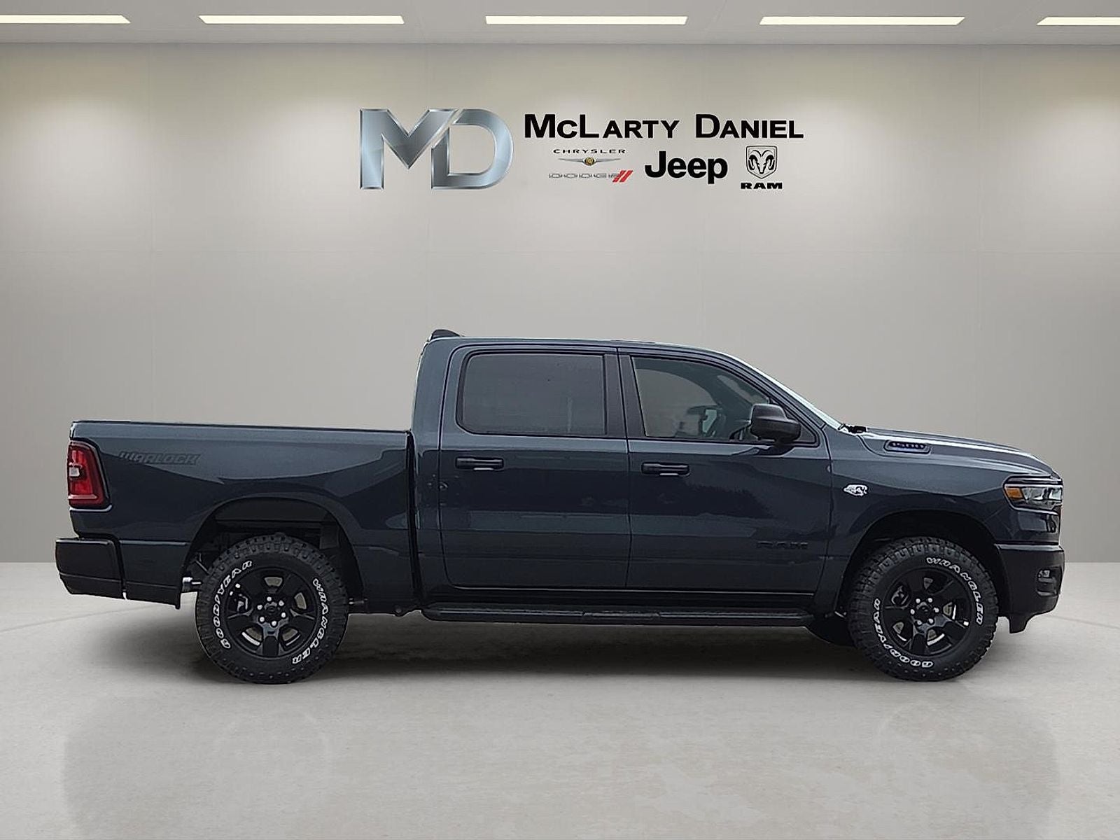 2026 RAM Ram 1500 RAM 1500 WARLOCK CREW CAB 4X4 5'7' BOX