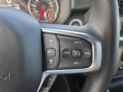 2026 RAM 1500 RAM 1500 EXPRESS CREW CAB 4X4 5'7' BOX