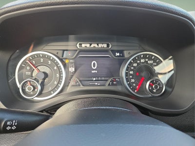 2026 RAM 1500 RAM 1500 EXPRESS CREW CAB 4X4 5'7' BOX