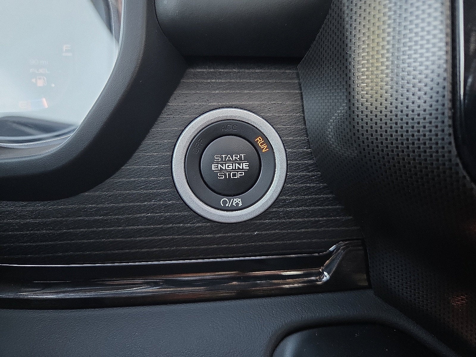 2024 RAM 1500 Limited Crew Cab 4x4 5'7' Box