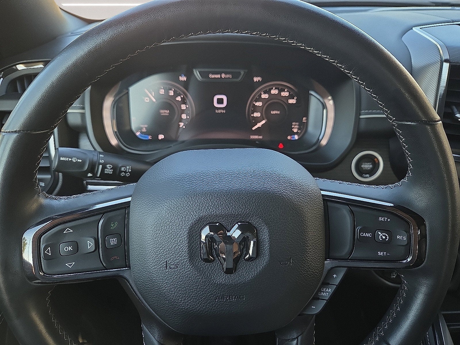 2024 RAM 1500 Limited Crew Cab 4x4 5'7' Box
