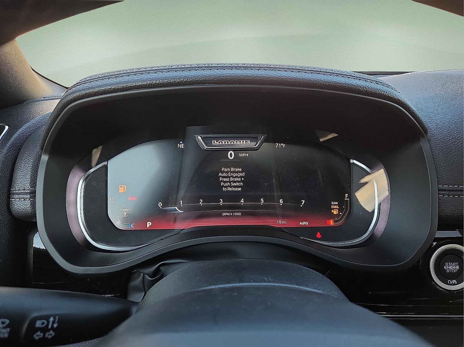 2026 RAM Ram 1500 RAM 1500 LARAMIE CREW CAB 4X4 5'7' BOX