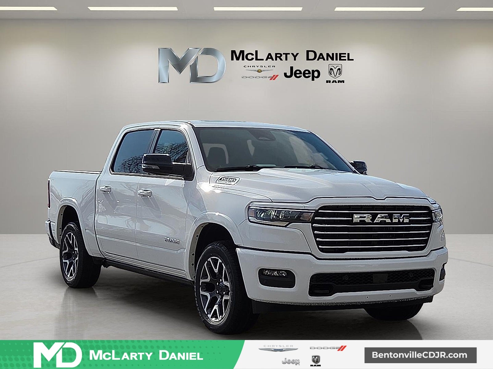 2026 RAM Ram 1500 RAM 1500 LARAMIE CREW CAB 4X4 5'7' BOX