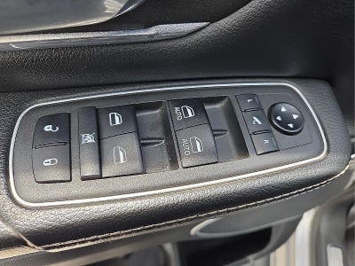 2021 RAM 1500 Laramie Crew Cab 4x4 5'7' Box