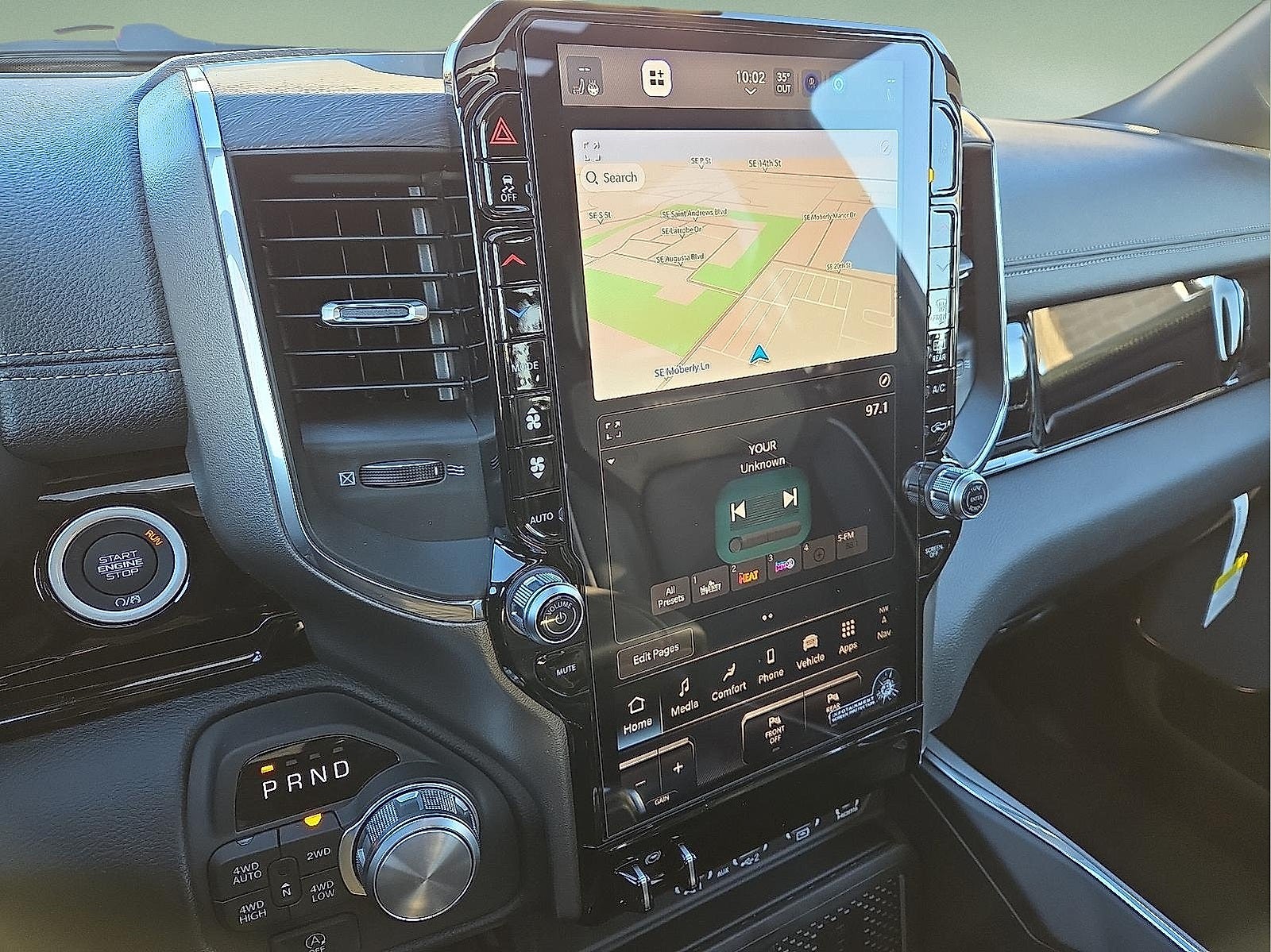 2026 RAM Ram 1500 RAM 1500 LARAMIE CREW CAB 4X4 5'7' BOX