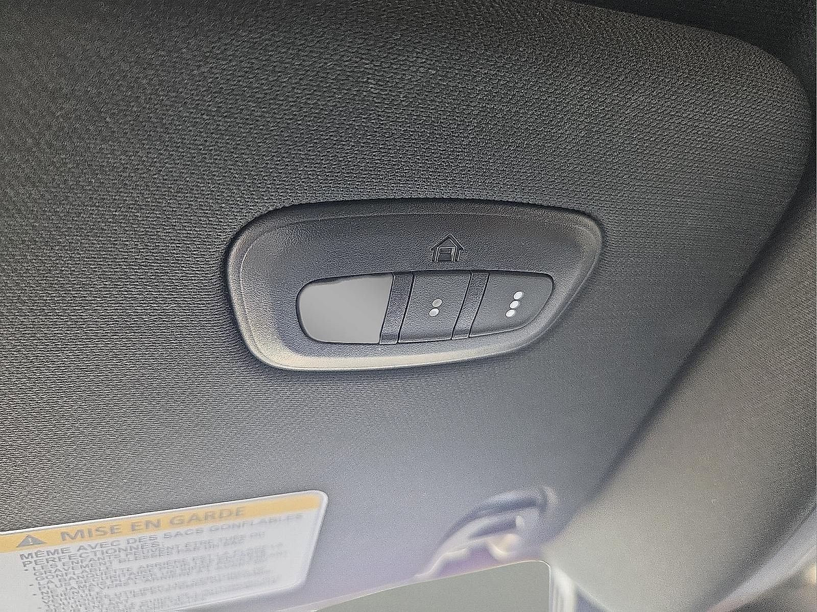 2023 RAM 1500 Laramie Crew Cab 4x4 5'7' Box