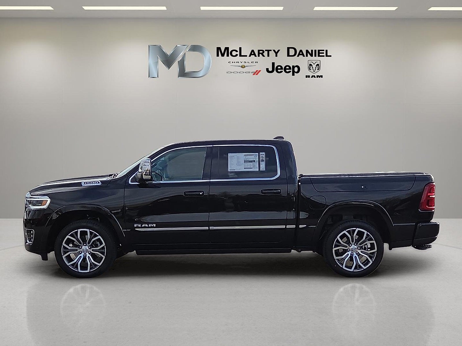 2026 RAM Ram 1500 RAM 1500 TUNGSTEN CREW CAB 4X4