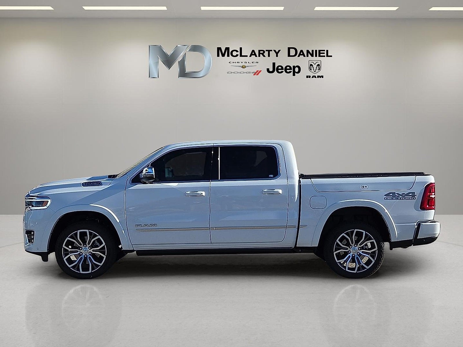 2026 RAM Ram 1500 RAM 1500 TUNGSTEN CREW CAB 4X4