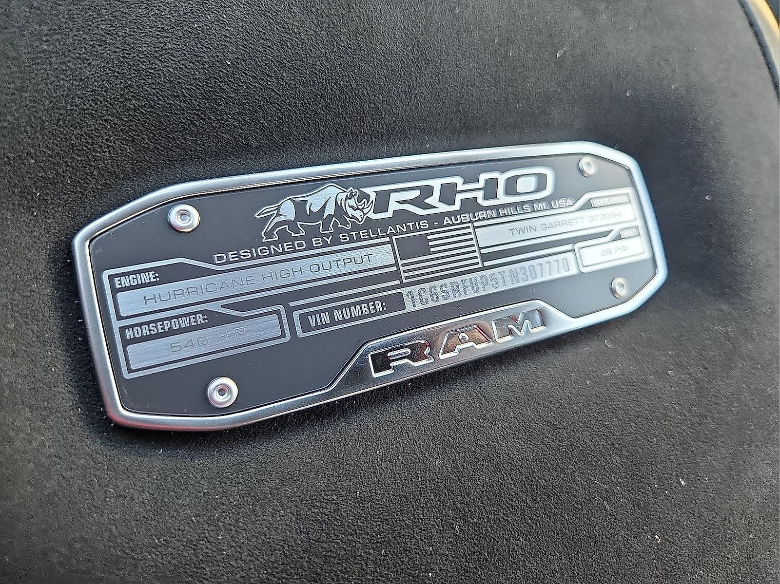 2026 RAM Ram 1500 RAM 1500 RHO CREW CAB 4X4 5'7' BOX