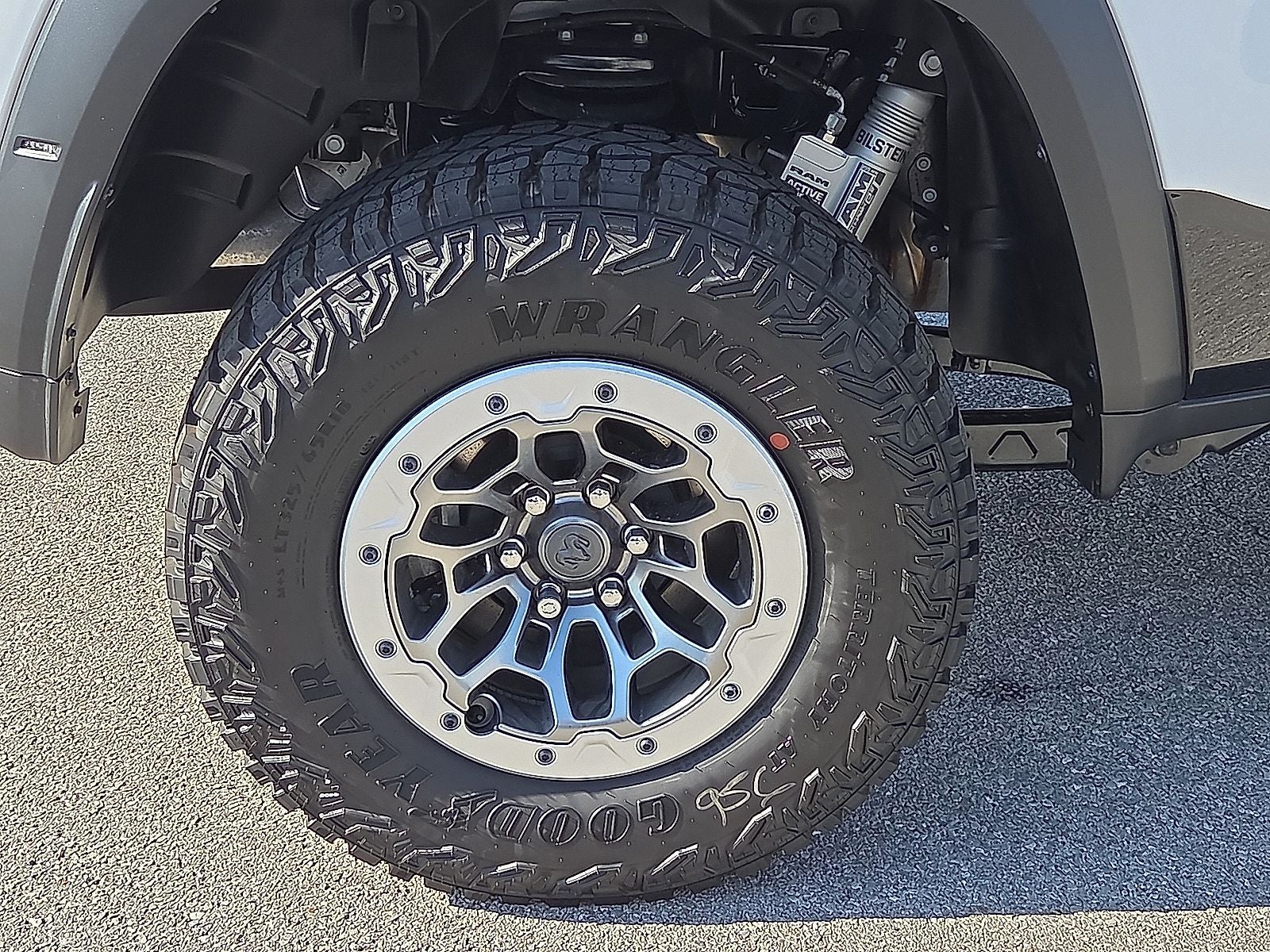 2026 RAM Ram 1500 RAM 1500 RHO CREW CAB 4X4 5'7' BOX