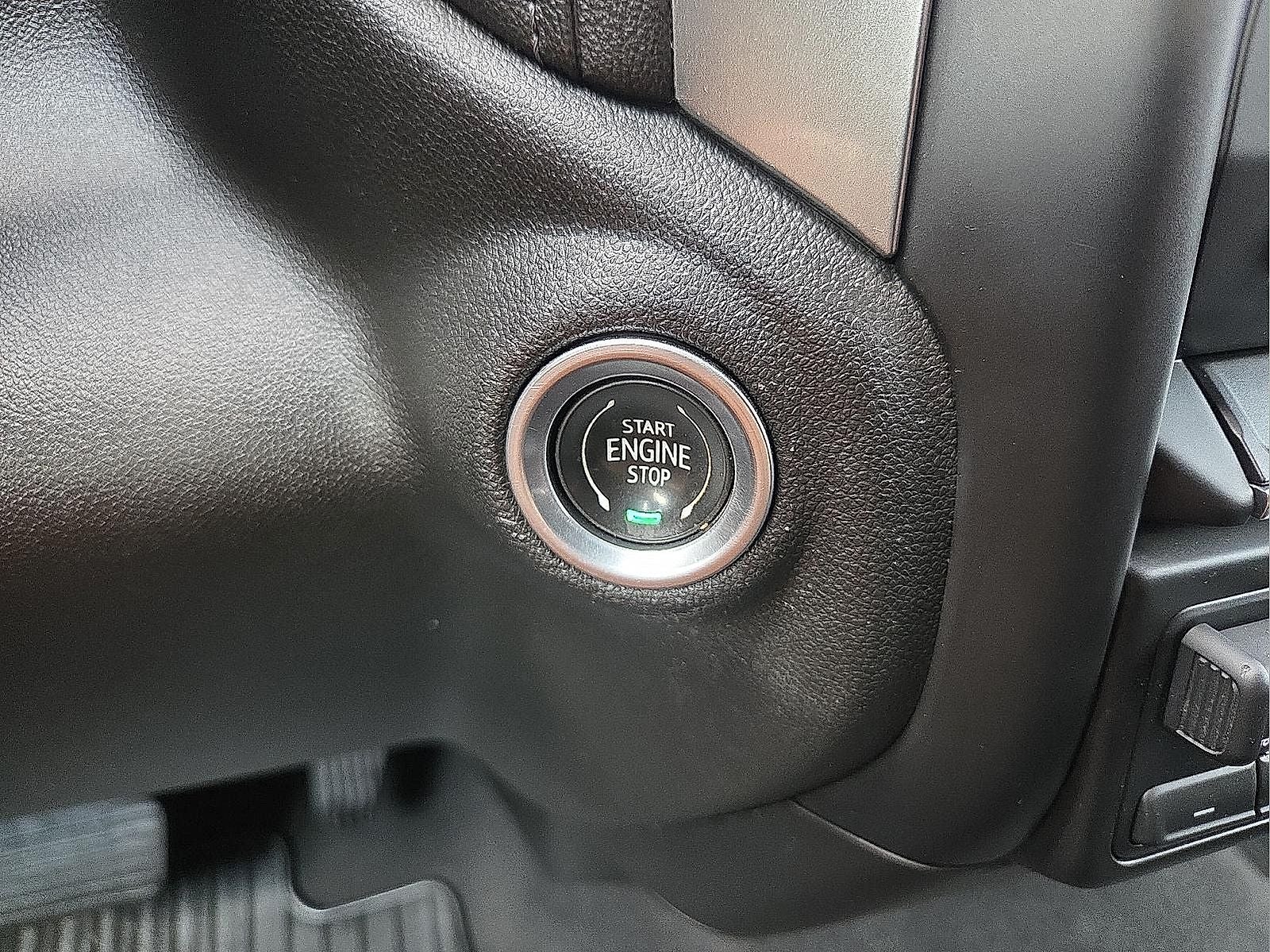 2021 Chevrolet Silverado 1500 4WD Crew Cab Short Bed RST