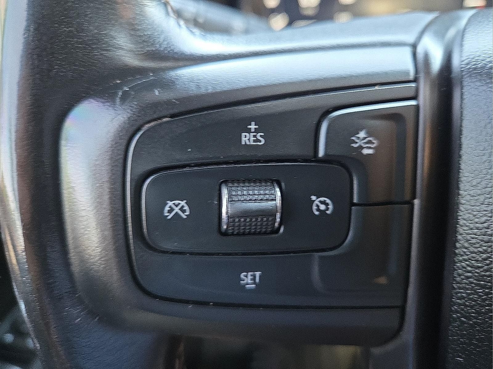 2022 GMC Yukon 4WD AT4